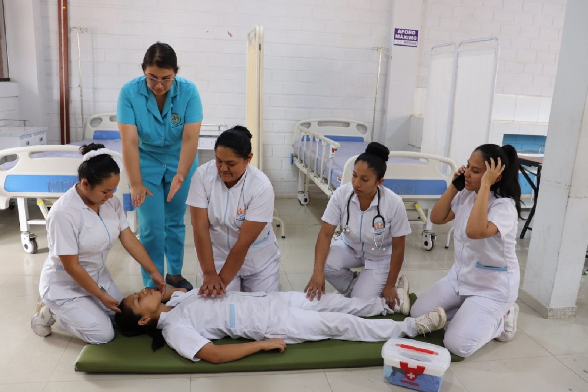 Módulo 2: Servicios Técnicos en Enfermería Técnica - Image 3